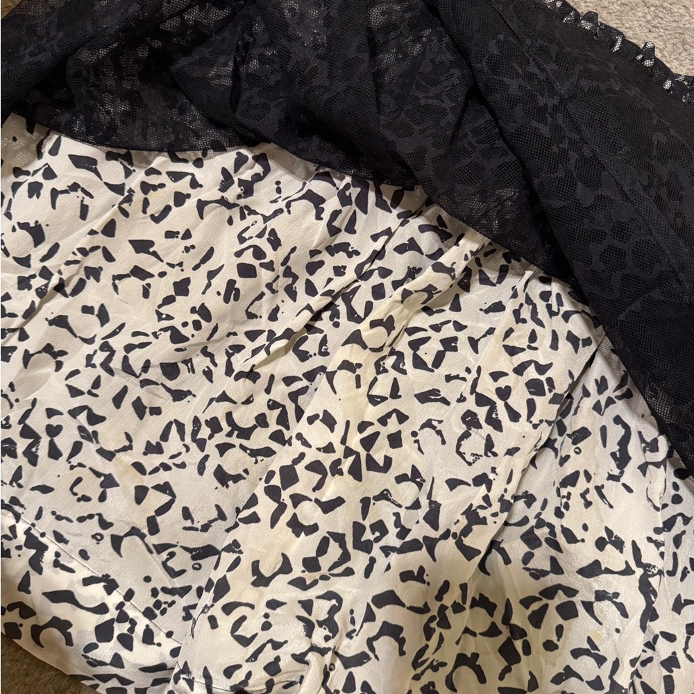 Black/White Size Medium 3-Layer Patterned Theory … - image 5